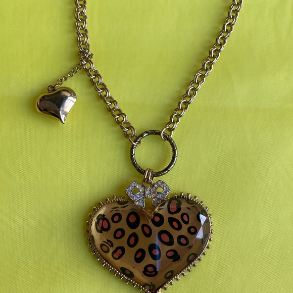 Betsey Johnson Leopard Heart Necklace - Picture 2 of 5